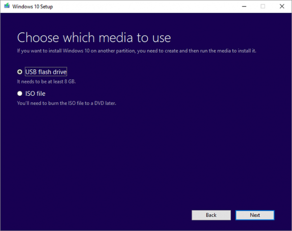 Strumento di creazione multimediale di Windows 10