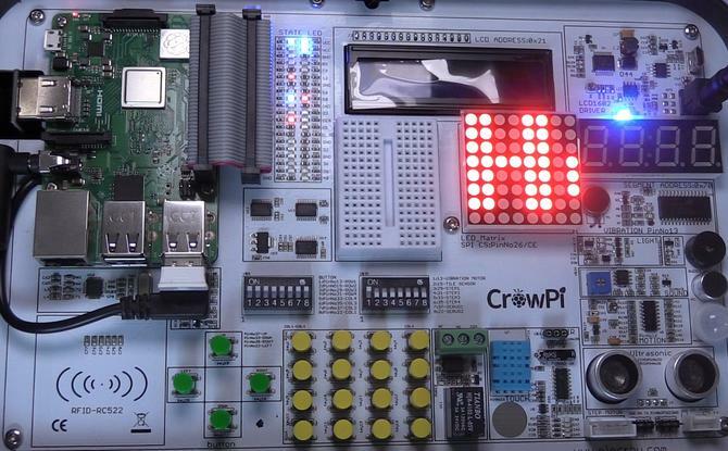 CrowPi - ricco di componenti con cui imparare