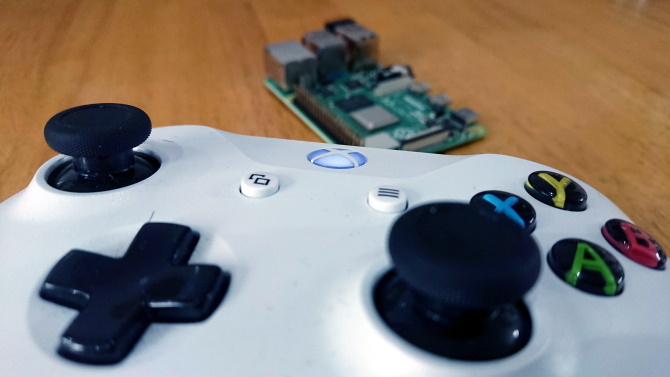 Sincronizza il controller Xbox One con un Raspberry Pi