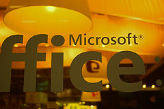 10 motivi per acquistare Windows Phone 7 [Opinione] officelogo