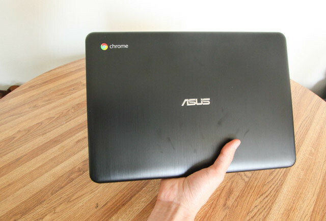 asus chromebook c300 - esterno