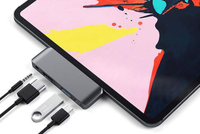 Immagine del prodotto dell'hub USB-C Satechi per iPad Pro