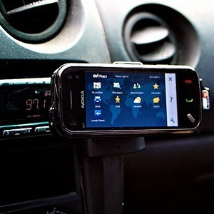 supporto da auto per smartphone