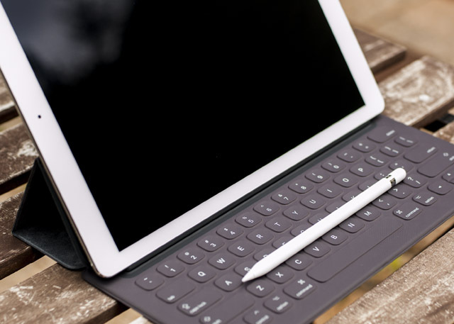 iPad Pro con tastiera e penna