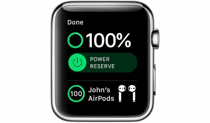 Centro di controllo Apple Watch che mostra la batteria AirPods