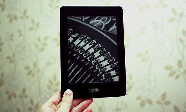 Kindle mano