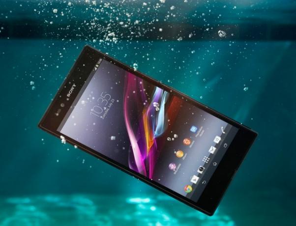 Big-Screen-smartphone-Sony-Xperia-Z-Ultra-impermeabile