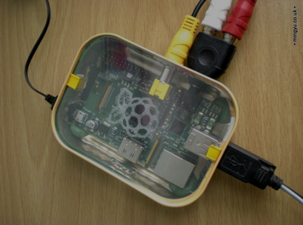 18 Interessanti idee per il caso Raspberry Pi fai da te fishypi 670 670x498