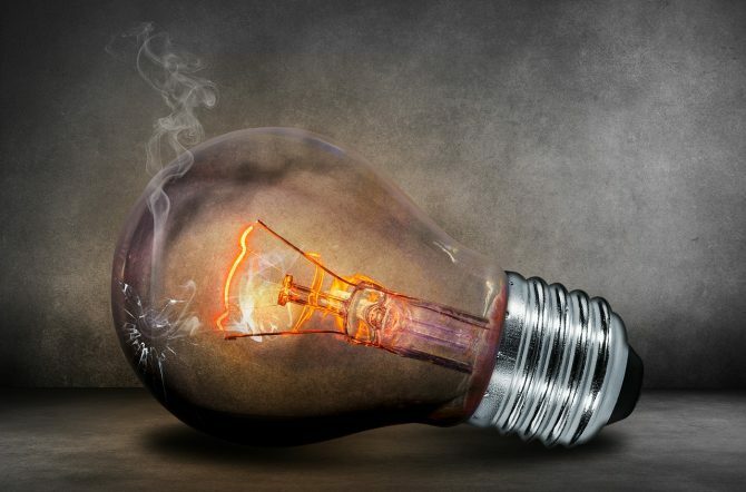 la tecnologia della casa intelligente ha sbagliato il server