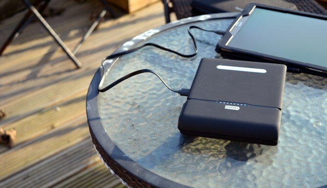 Recensione del caricabatterie portatile RAVPower 27000mAh tablet muo ravvower hardware