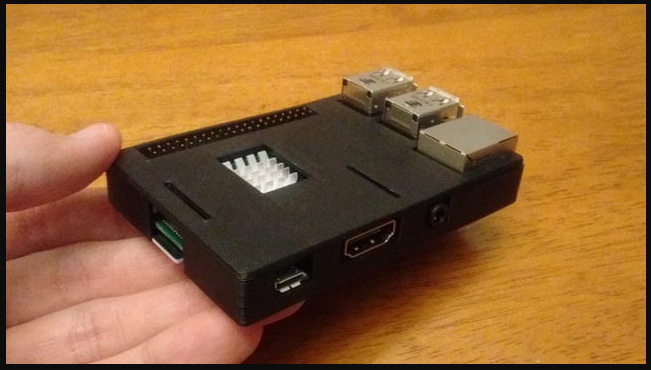 18 Interessanti idee per il caso Raspberry Pi fai da te avvolgenti pi thatdude333