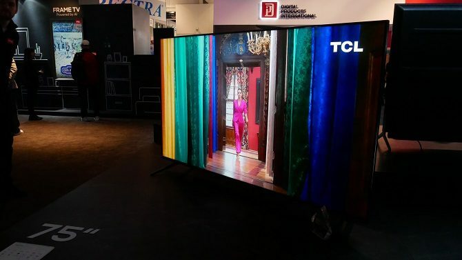 TCL al CES: Perché la tecnologia QLED è una minaccia per LG Dominance? tcl qled 2 670x377