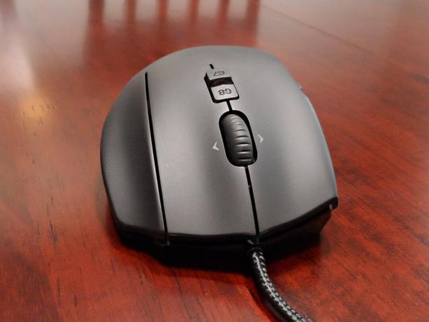 recensione del mouse razer naga logitech g600