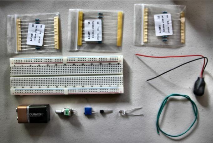 Zap Yourself più intelligente con questo stimolatore del cervello tDCS fai-da-te 01 parti TDCS