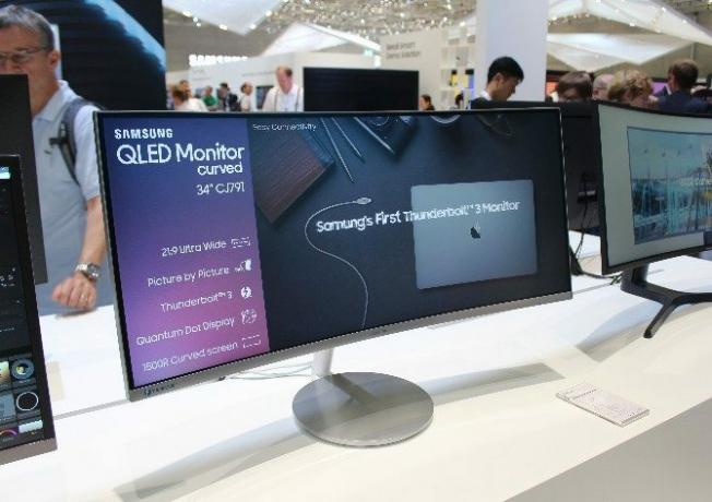 Giochi all'IFA 2018: novità e novità? Monitor di gioco QLED curvo Samsung CFG70 001 IFA2018 670x472