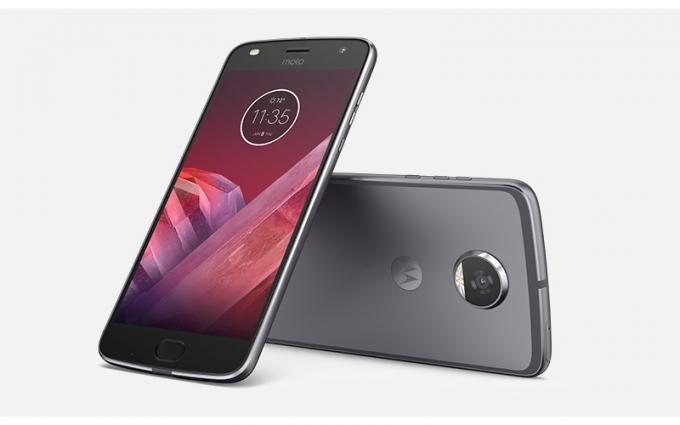 moto z2 gioca al telefono