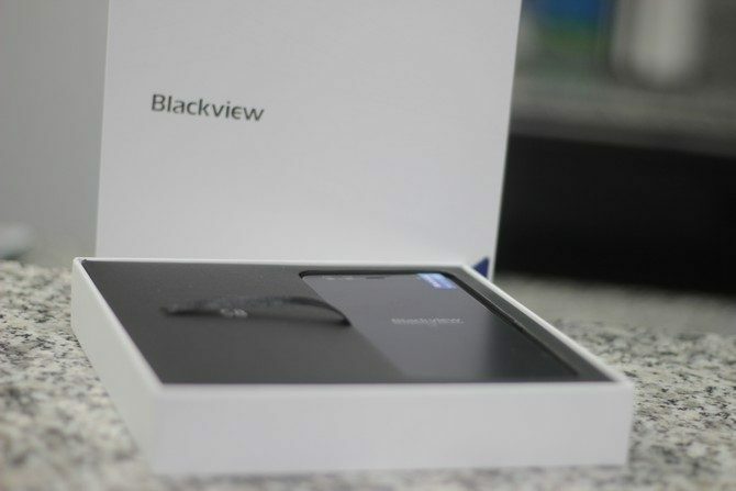 Recensione Blackview S8: funzionalità Galaxy senza prezzo astronomico BlackviewS82 670x447