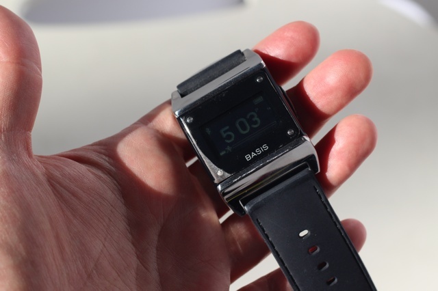 Basis B1 Health Tracker Smartwatch (2014) Review e omaggi base b1 health tracker 6