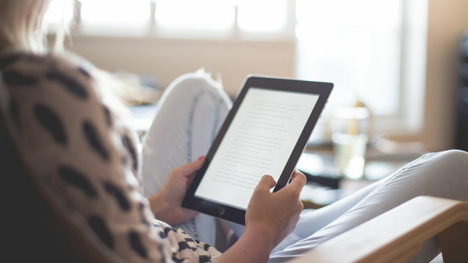 I 6 migliori servizi di abbonamento agli ebook per la lettura illimitata del tablet per la lettura di ebook