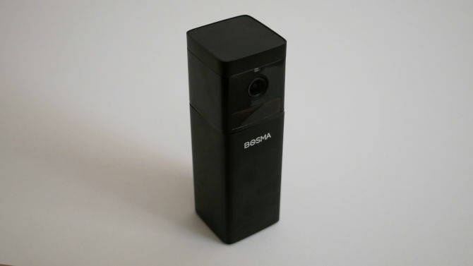 Recensione Bosma X1: una telecamera di sicurezza interna decente che manca di Bosma X1 polacco dall'alto verso il basso