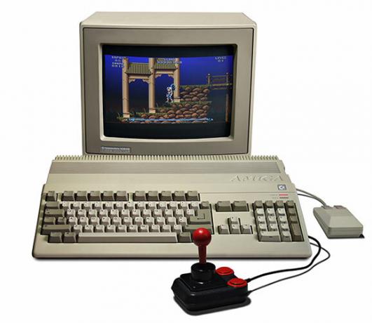 Rivivi il classico flipper Amiga con sogni e fantasie di flipper per iOS amiga500