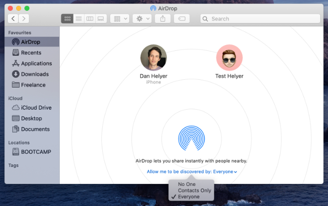 AirDrop nel Finder su Mac con l'opzione di visibilità per tutti