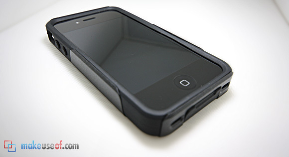 Giveaway: iPhone 4 Defender (+ Commuter Cases by Otterbox) pendolare6